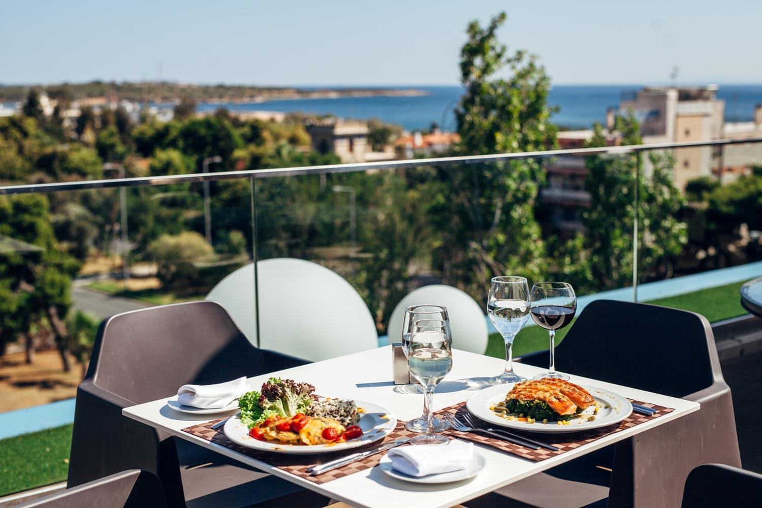 Emmantina Otel 4*