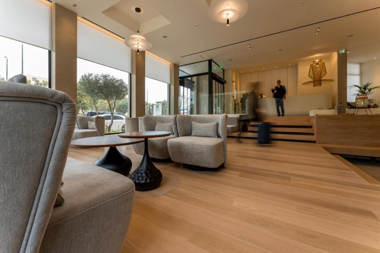 Emmantina Otel 4*